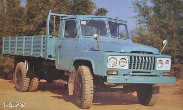 细数曾跑遍全国的东风eq140卡车,最新东风eq140-2卡车