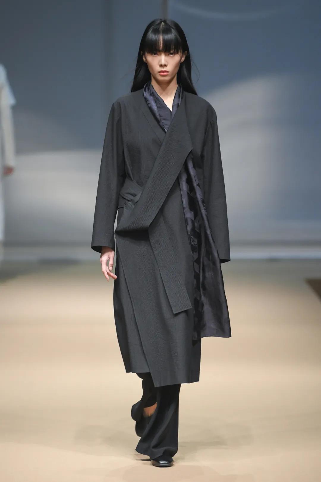 中国十佳时装设计师,王笑石时装