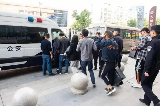 实习70天,被判3年?被“毁掉”的女大学生