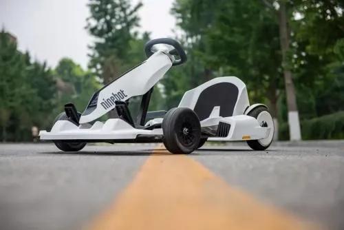 四驱兄弟旋风冲锋玩具,旋风冲锋四驱车玩具