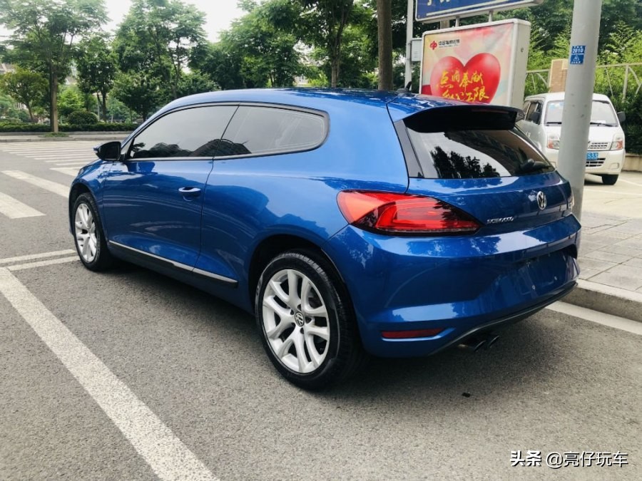 大众小钢炮尚酷启动视频,全新款大众尚酷惊艳亮相了