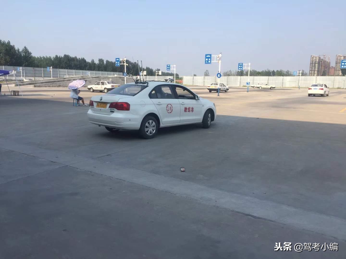 科目二考试中途不停车视频,科目二中途停车的原因和解决方法