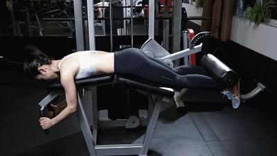 腿特别粗就看出来o型腿,腿型不好看o型腿腿粗穿什么靴