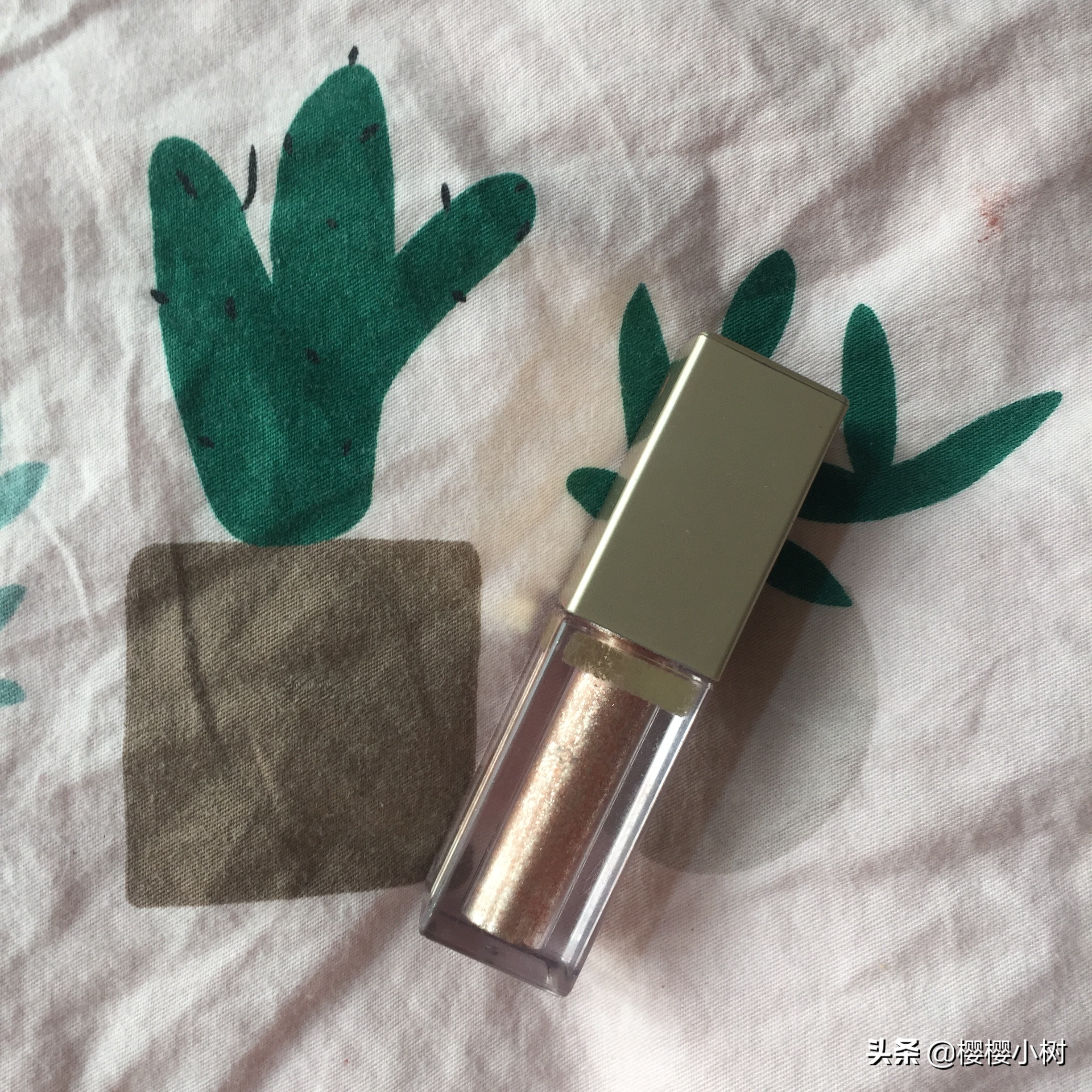 贫民窟女孩彩妆好物推荐,贫民窟女孩必入的彩妆