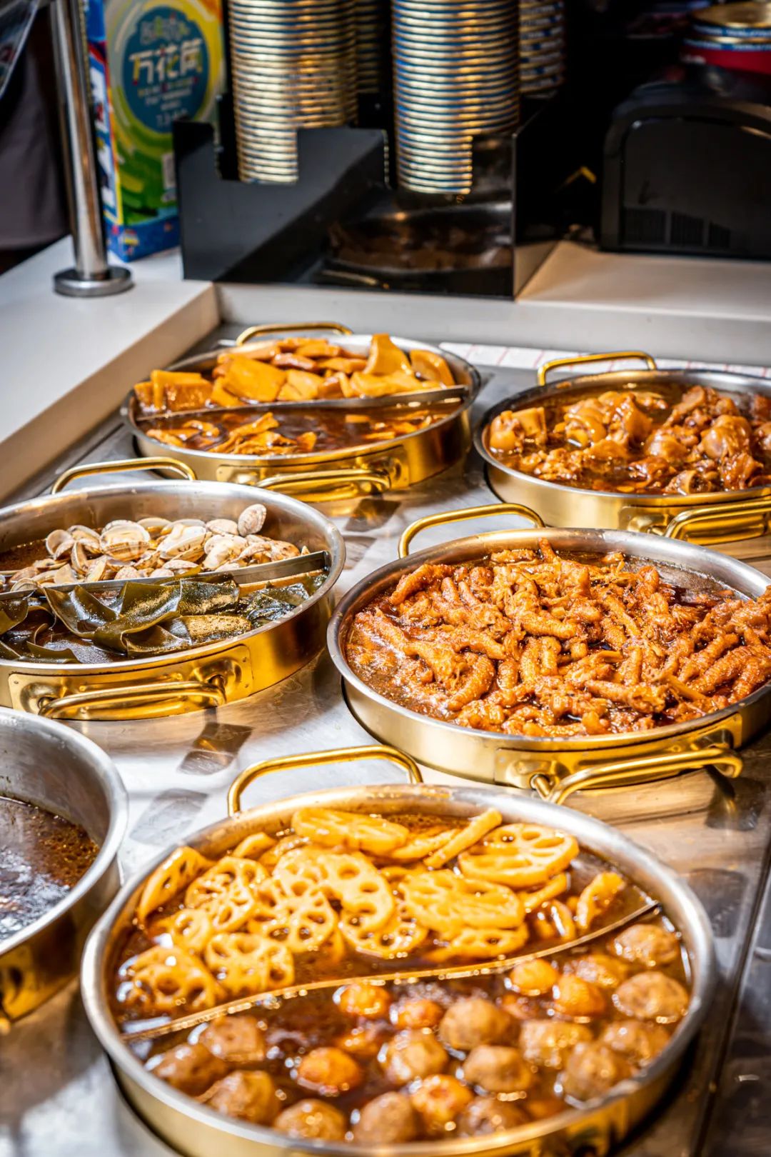 「卤林少堂主」2岁生日“虎”出新招,新品5元吃