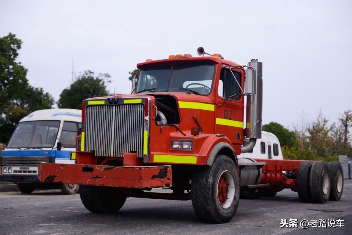 路边的经典——27年前的西星就用上了橡胶悬架