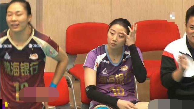 姚笛李盈莹比赛,一场没输家的比赛九人得分上双