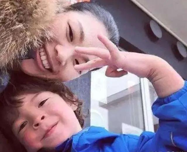 吕燕长得这么丑为什么能火,吕燕怎么成名的