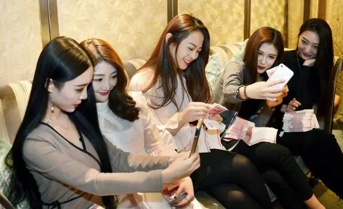 到底哪些单位有年终奖,年终奖最少的单位