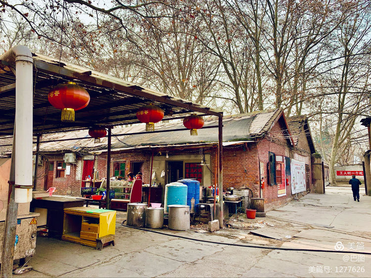 新安老家怀旧行，洛玻砂岩矿成为历史，洛阳水泥厂辉煌不再