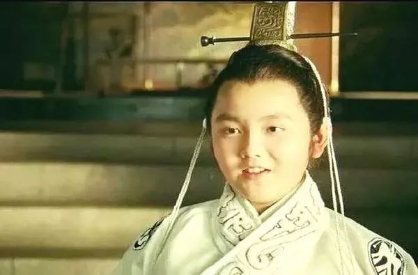 选秀时代结束了，拼钱拼爹的“二代”时代才刚刚开始