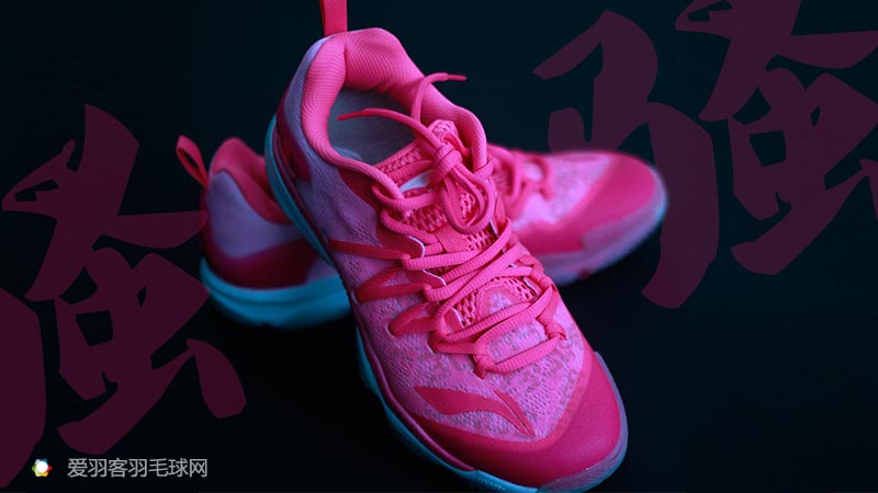 情人节这天，他送女神一把ZF2球拍后...附2.14拯救指南