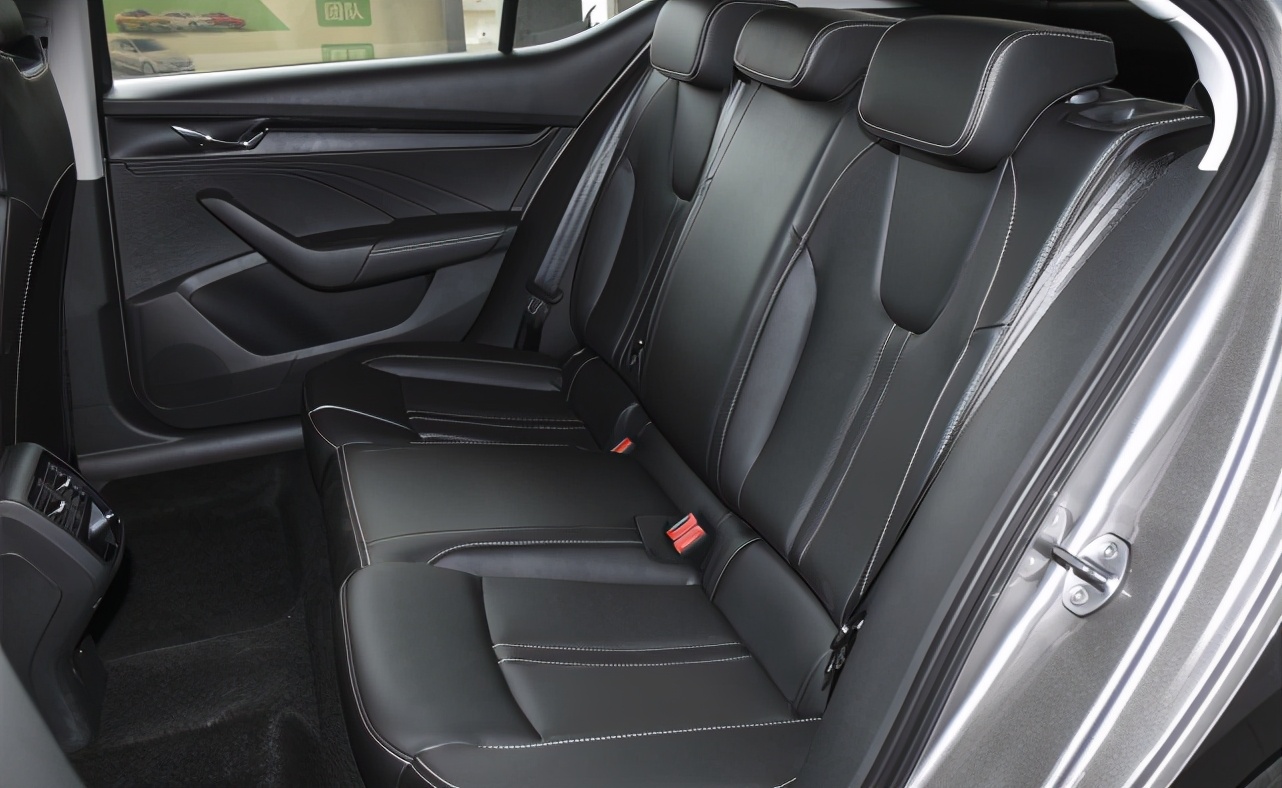 斯柯达明锐13款1.6手动1万左右,17年斯柯达明锐1.6高速驾驶感受