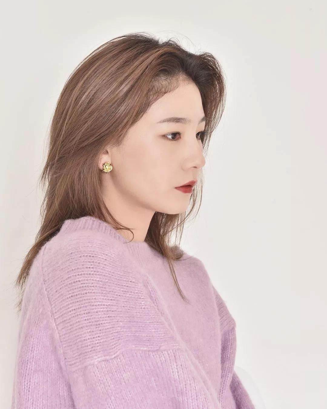 脸大的女生适合什么发型比较酷,脸大的女生适合什么发型自己弄