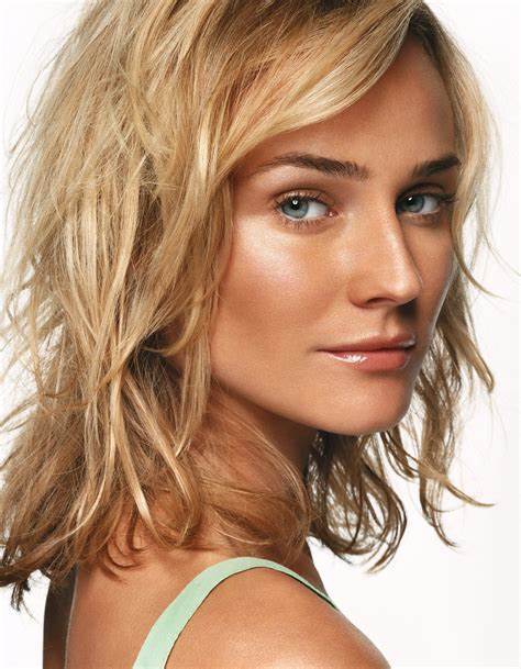 风情万种的日耳曼美女，迷人性感，身材高挑，秀色可餐，热辣无比