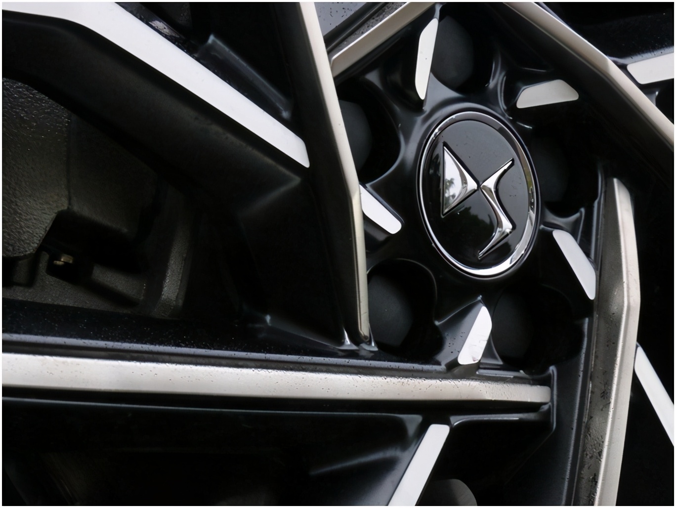 法系旗舰ds9满满的仪式感,法系豪华ds9