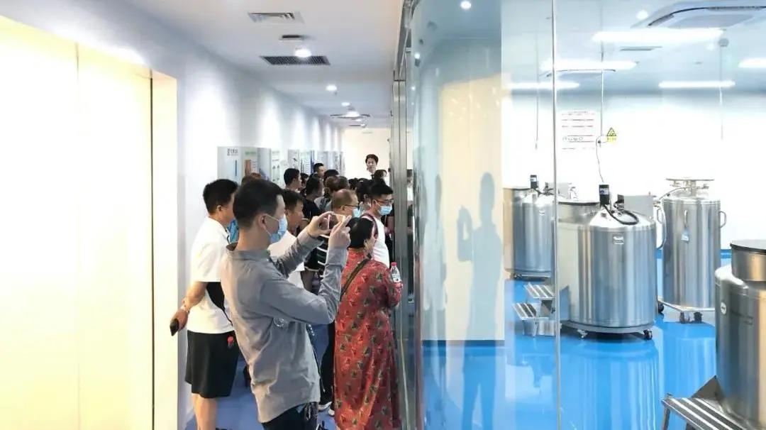 鍦嗕腑鍖楃,鍦嗕腑鍖楃鐢熷懡绉戝涓績