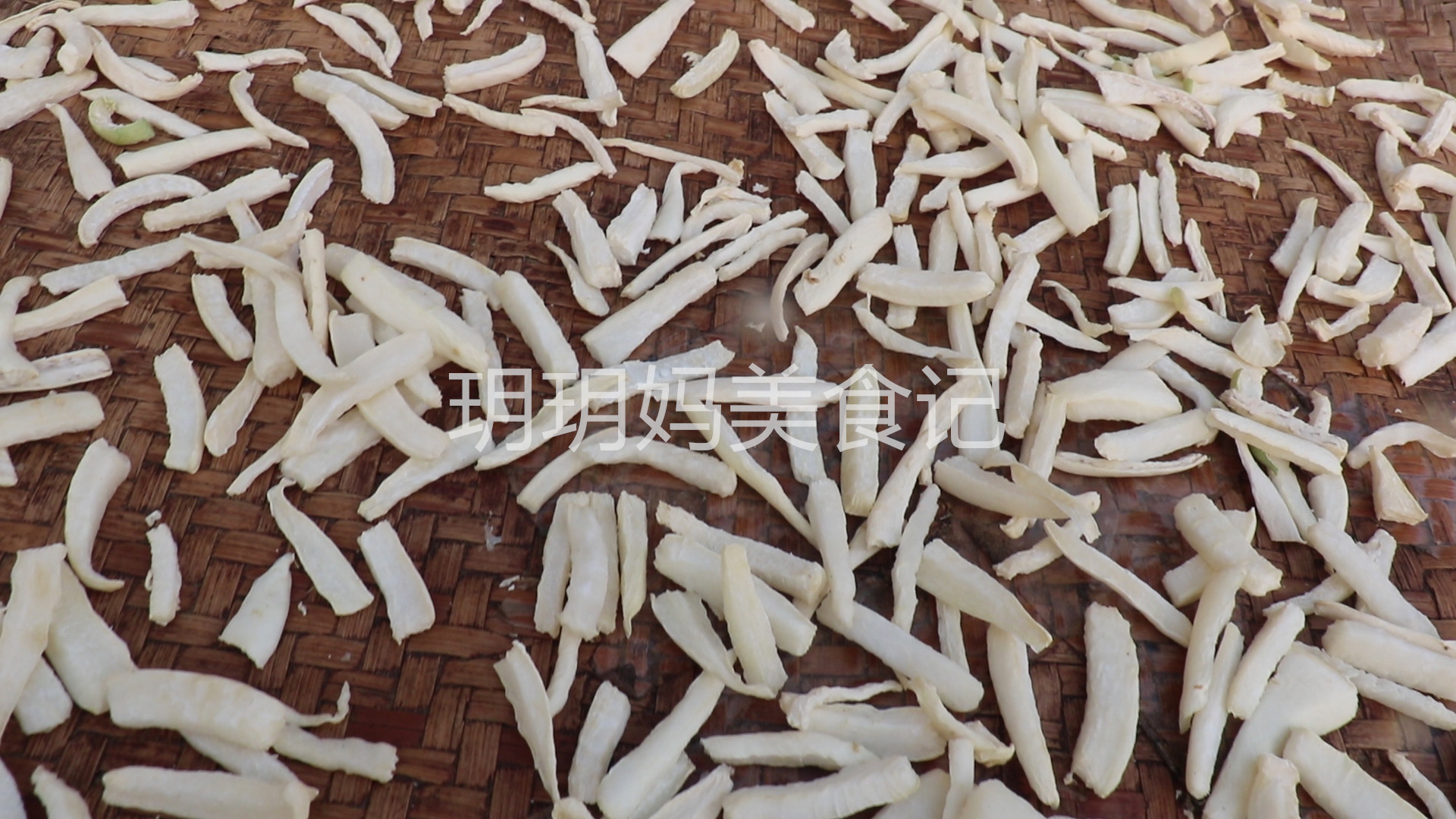 萝卜干的腌制方法和步骤酸甜不坏,腌制整个萝卜干的方法简单