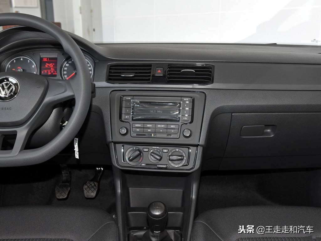 桑塔纳铁轮毂是多少寸,铁轮毂老款桑塔纳