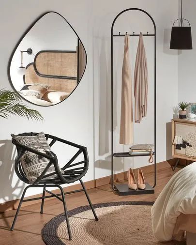 家里入住一段时候发现太乱,卧室过夜衣物怎么处理最好