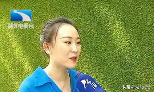 花1.7万元买名牌包，背一次内皮就起泡，海外修了3个月包不见了？