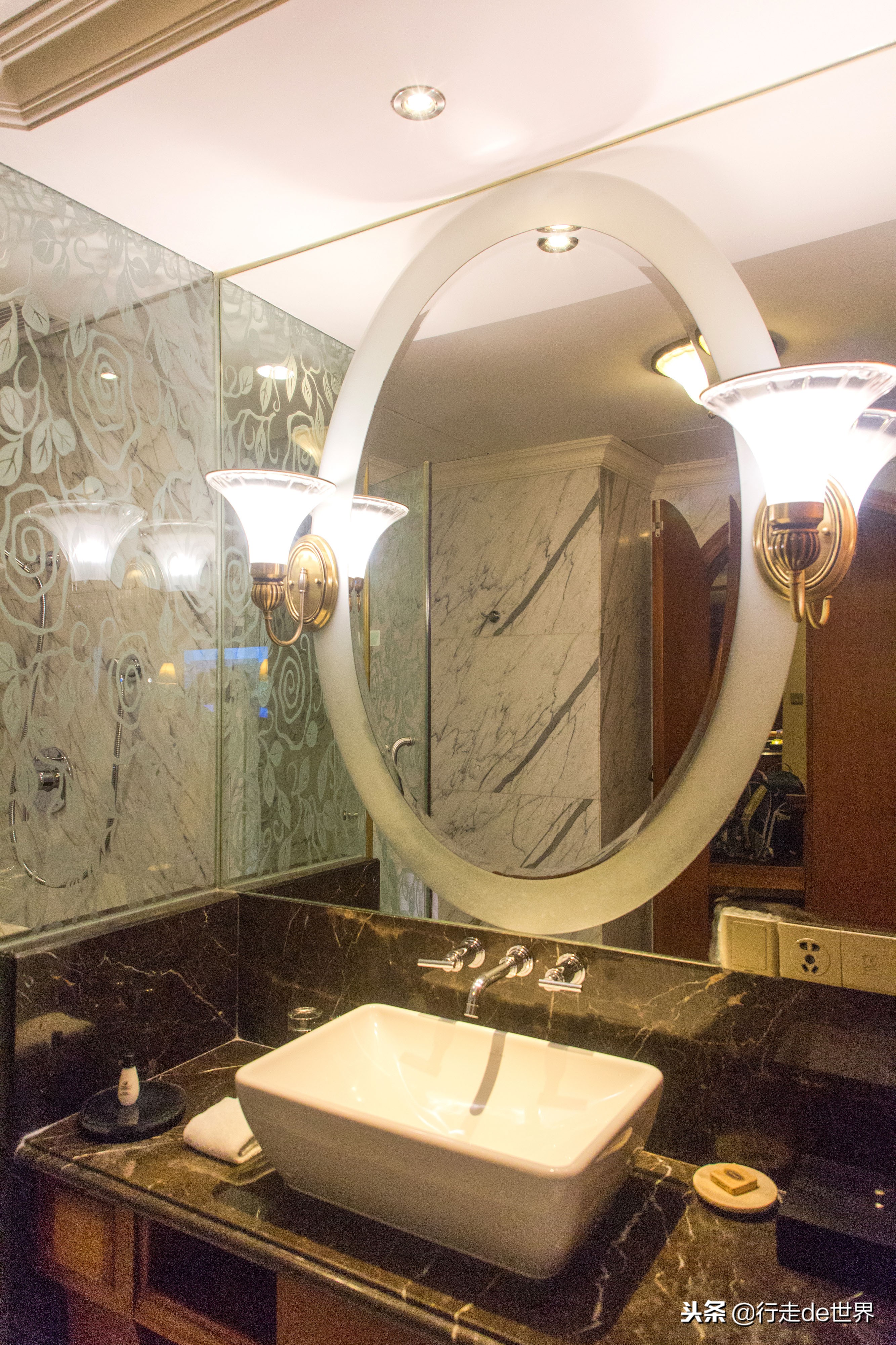 超多网红小姐姐打卡,网红温泉云瑶谷温泉