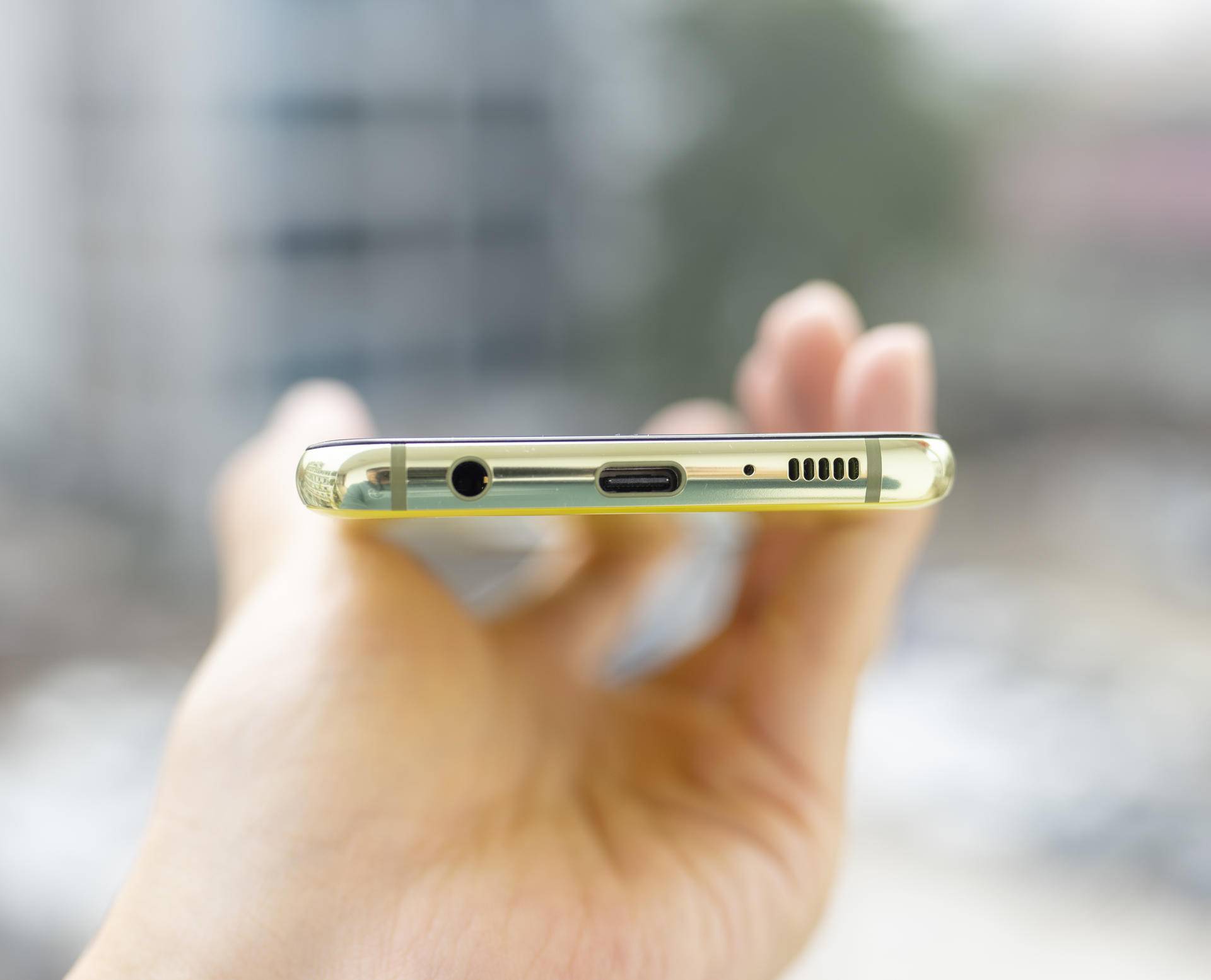 三星s10e测评视频,三星s10e才是最好的小屏手机