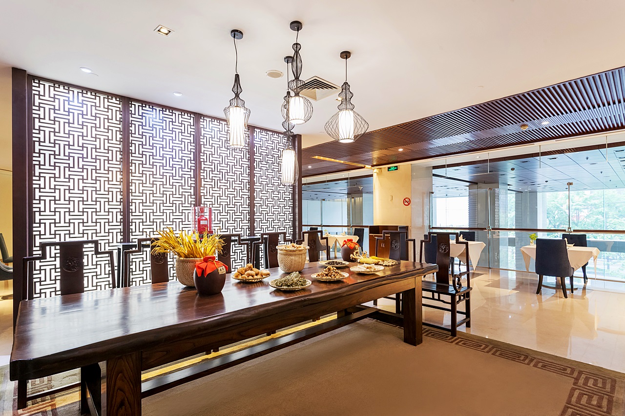 体验BOOMI亲子房，吃自助小火锅，喝本地啤酒，周末可以这么过