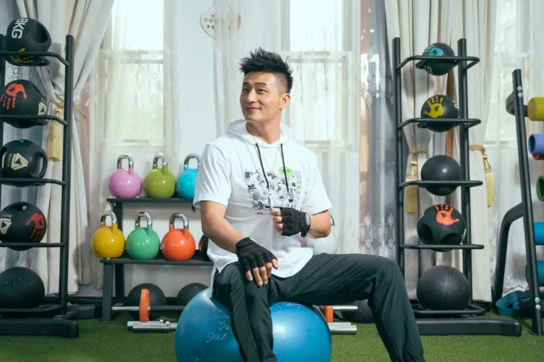 别人在减肥而我却在增肥怎么说,别人都在减肥我却在增肥的说说