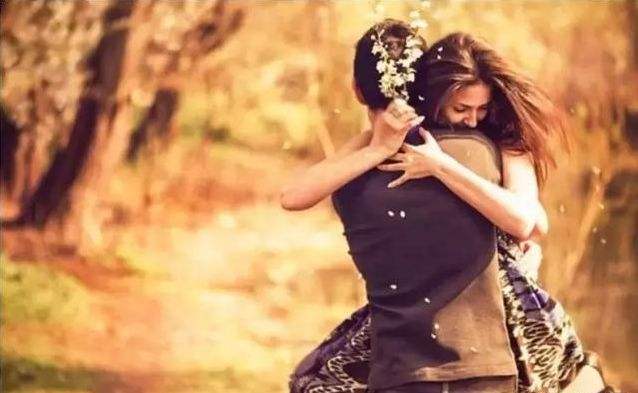 现实化的爱情是需要金钱来支撑的,爱情是基于一定的客观现实基础