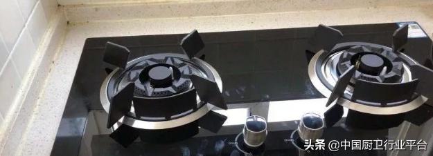 500元的杂牌玻璃面煤气灶可以买吗,500块钱以下燃气灶有什么好推荐