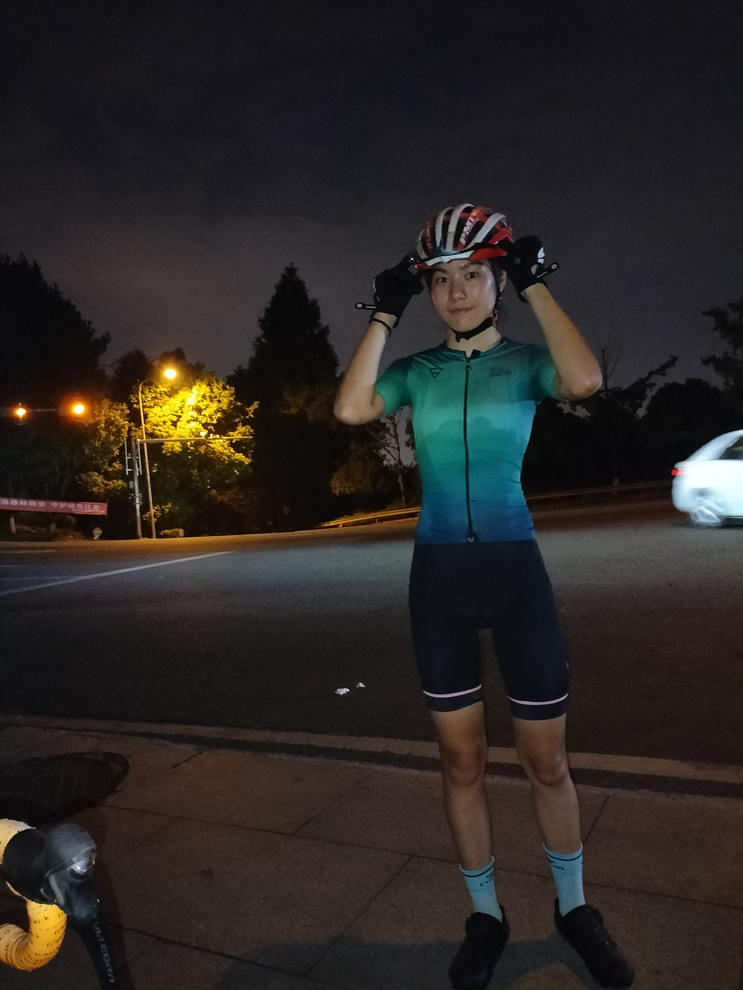 骑行服好的和差的有什么区别,骑行服可以穿便宜的吗