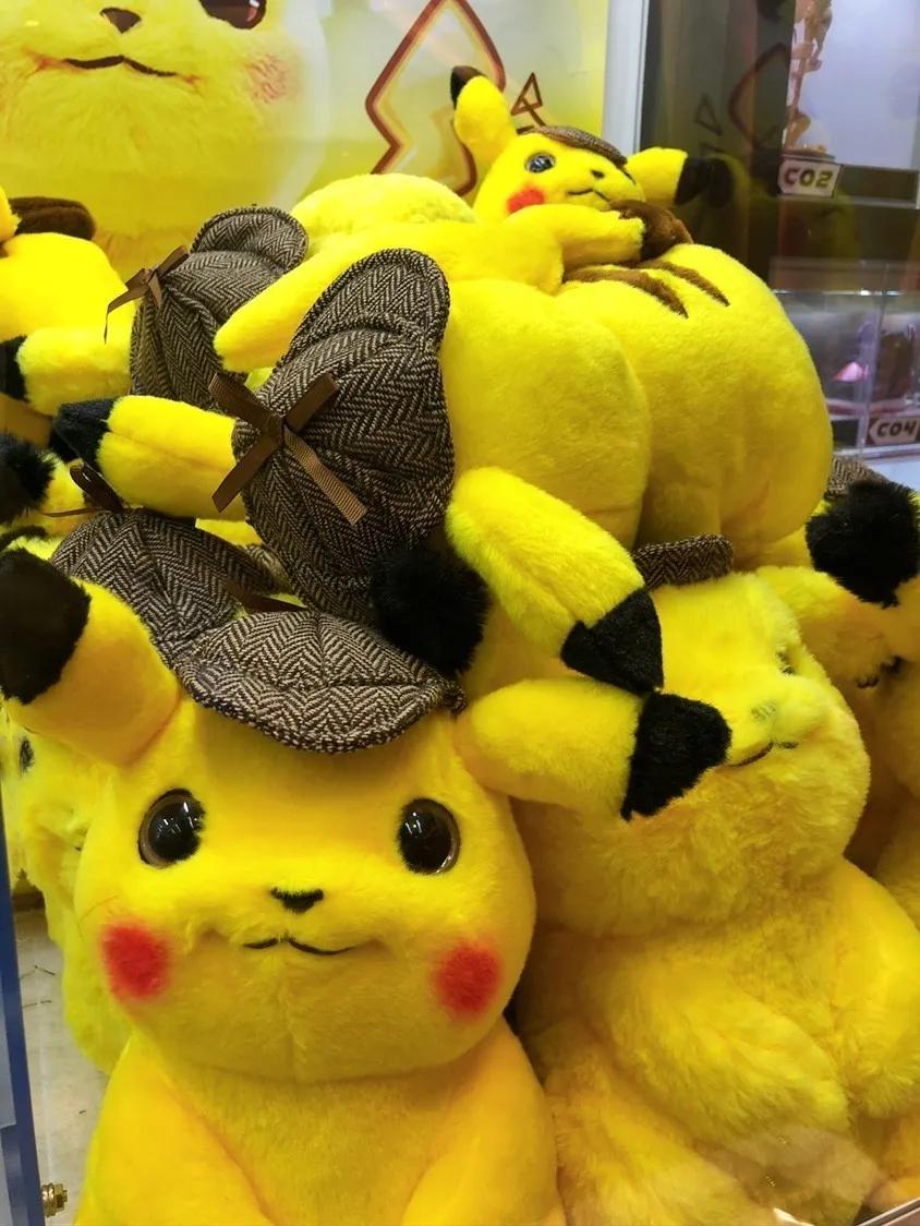 米奇、轻松熊、皮卡丘...西安正版娃娃机店！抓到就是赚