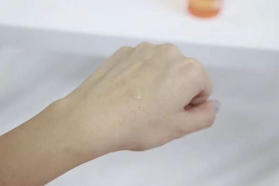 城野医生毛孔收敛水收缩毛孔,城野医生毛孔收敛水毛孔越用越粗