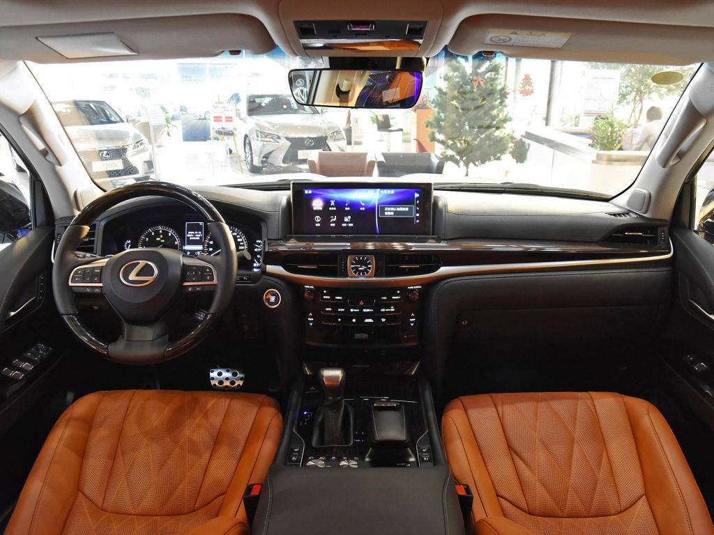 自吸宝马v8和奔驰v8,最便宜的v8自吸