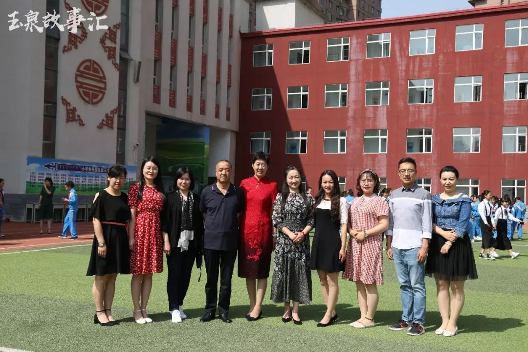 玉泉故事汇|玉泉区有这样一位把家长“说哭”的女校长