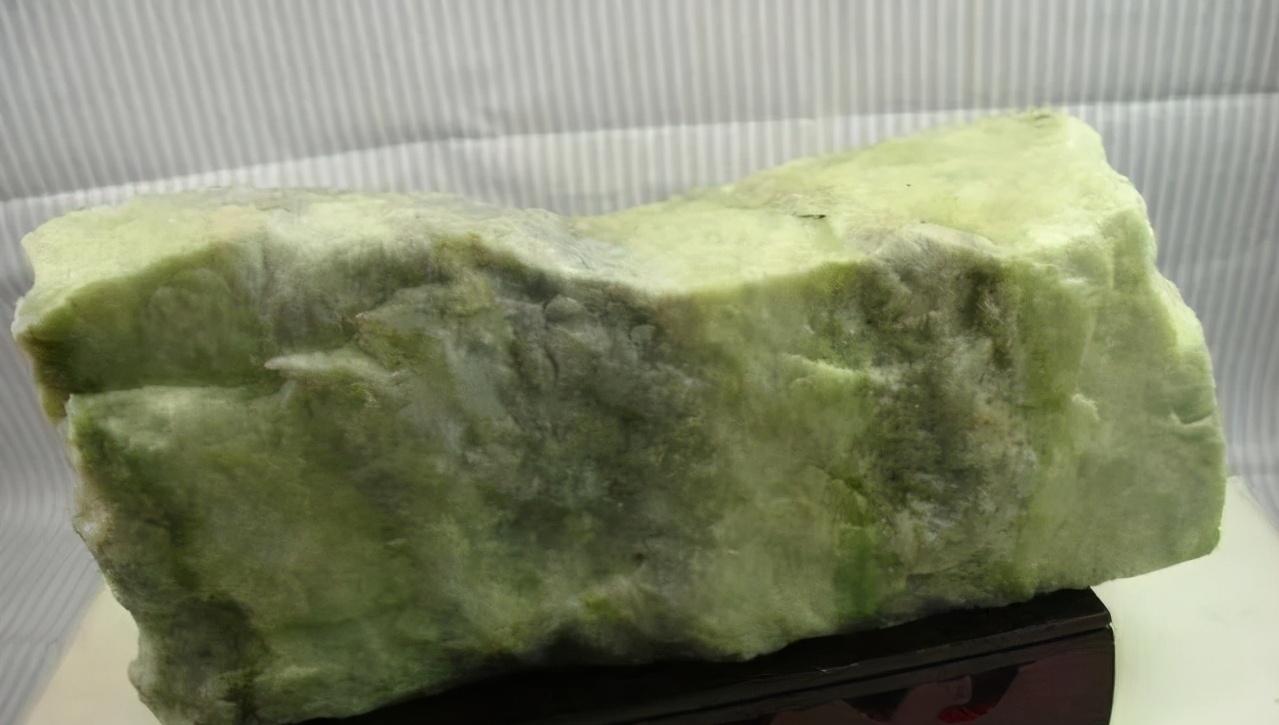 蓝田玉在中国四大名玉中的地位,蓝田玉中国四大名玉之一