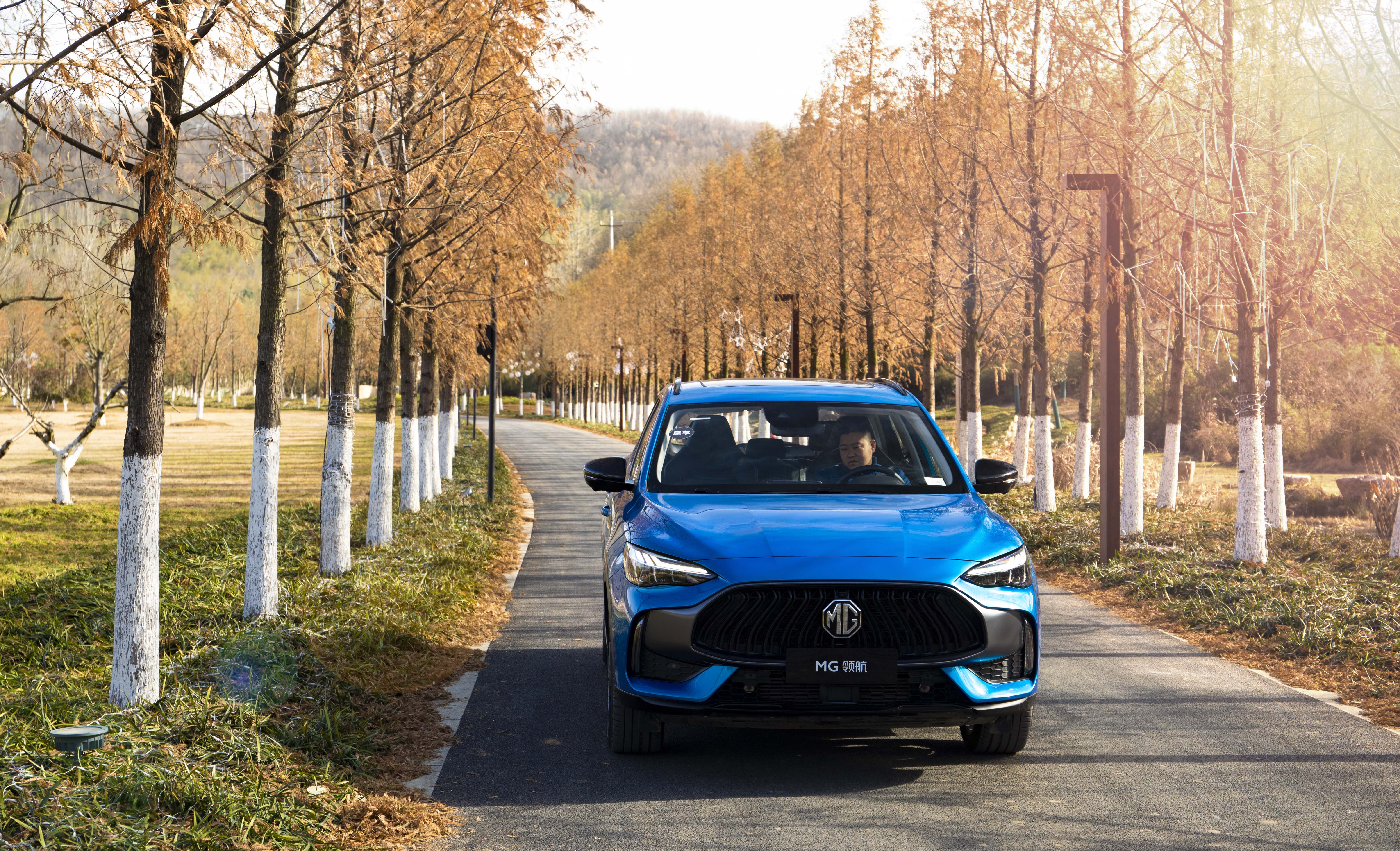 试驾mg领航新能源,mg领航手动挡测评