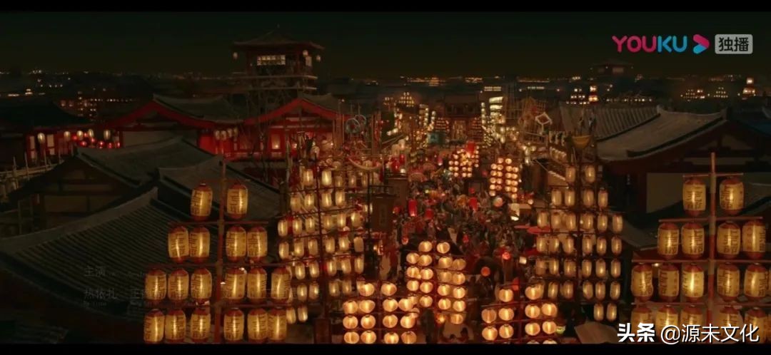 元宵节的特色活动有挂花灯吗,元宵节看灯笼的习俗是怎么来的