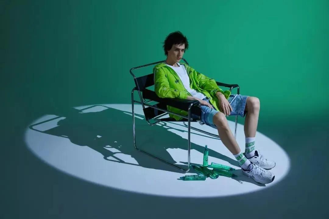 渝中周末市集,周末逛市集看潮雕秀