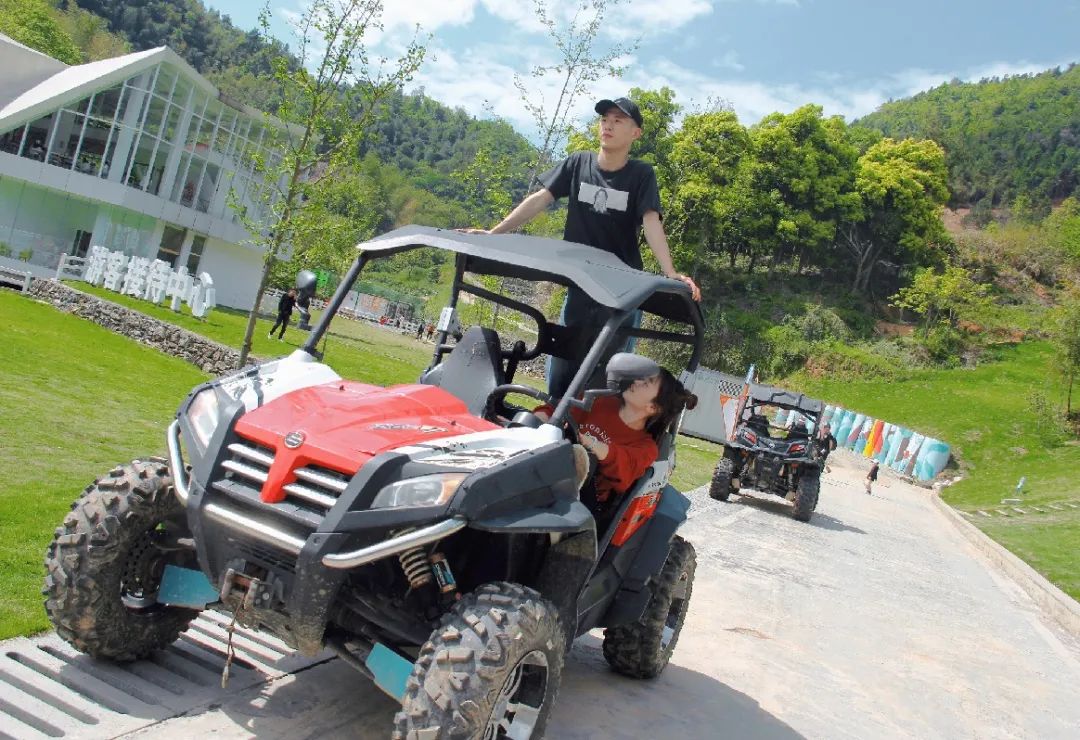 杭州旅游玻璃栈道漂流,杭州山清水秀大峡谷