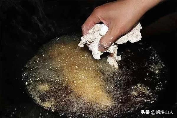 水煮糖醋排骨怎么发黑,色泽发黑的糖醋排骨