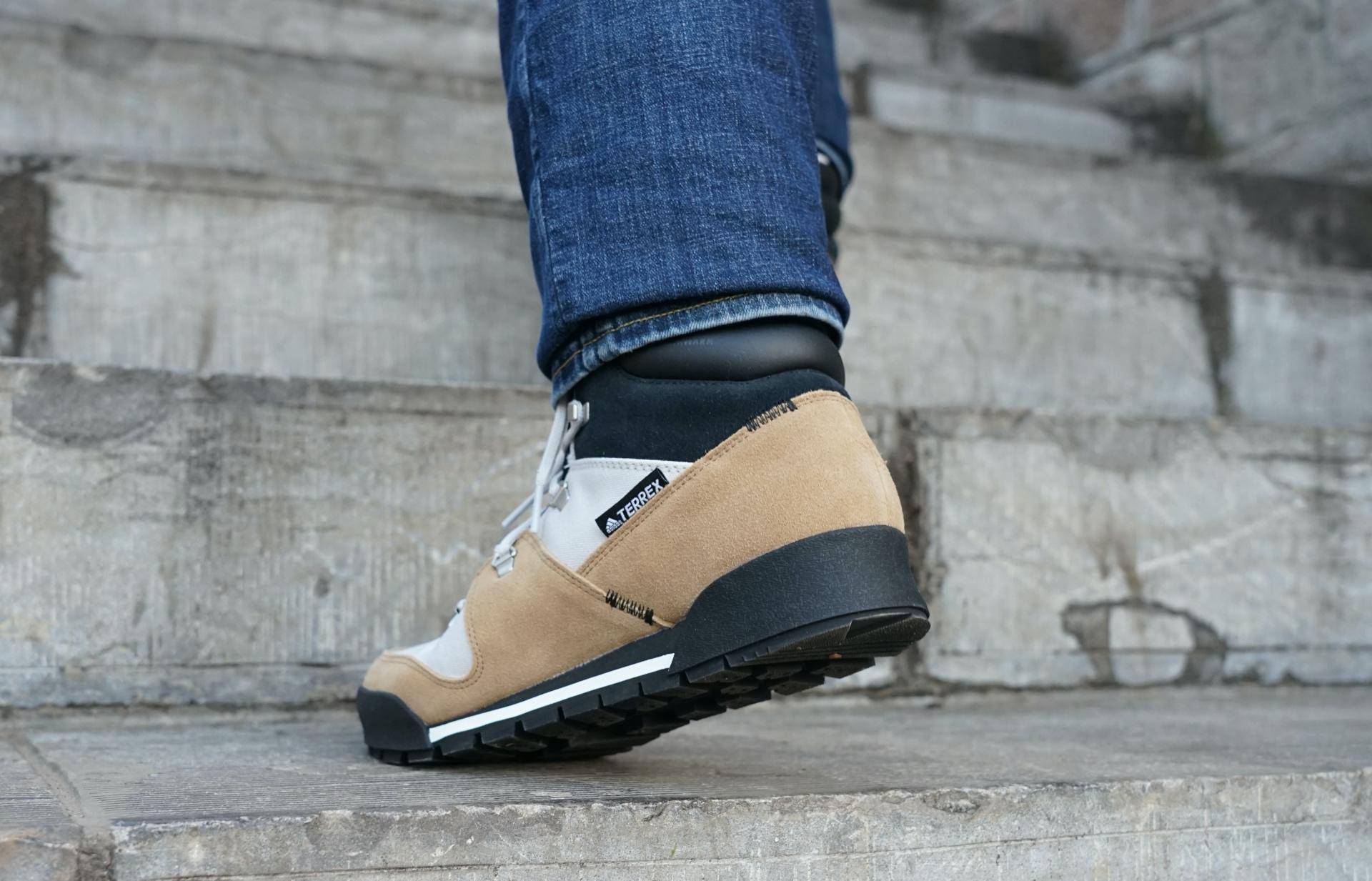 adidasterrex户外鞋防水吗,adidasterrex防水透气防风gtxpro