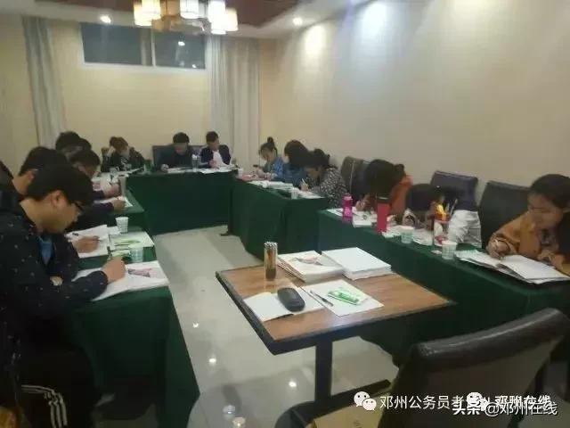 公务员没背景能到什么级别,没背景考公务员能上岸么