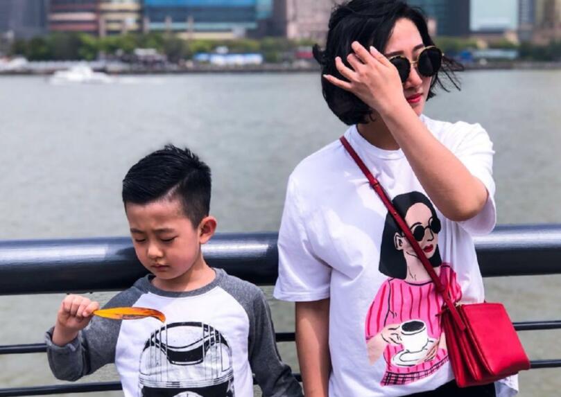 普通妈妈跟优秀妈妈的区别,漂亮妈妈和朴素妈妈家庭区别