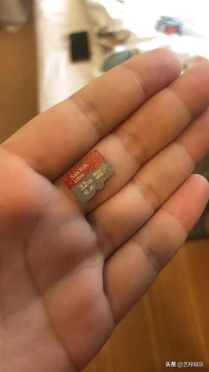 女租客卧室惊现针孔摄像头，“3000多个视频，都很清晰”