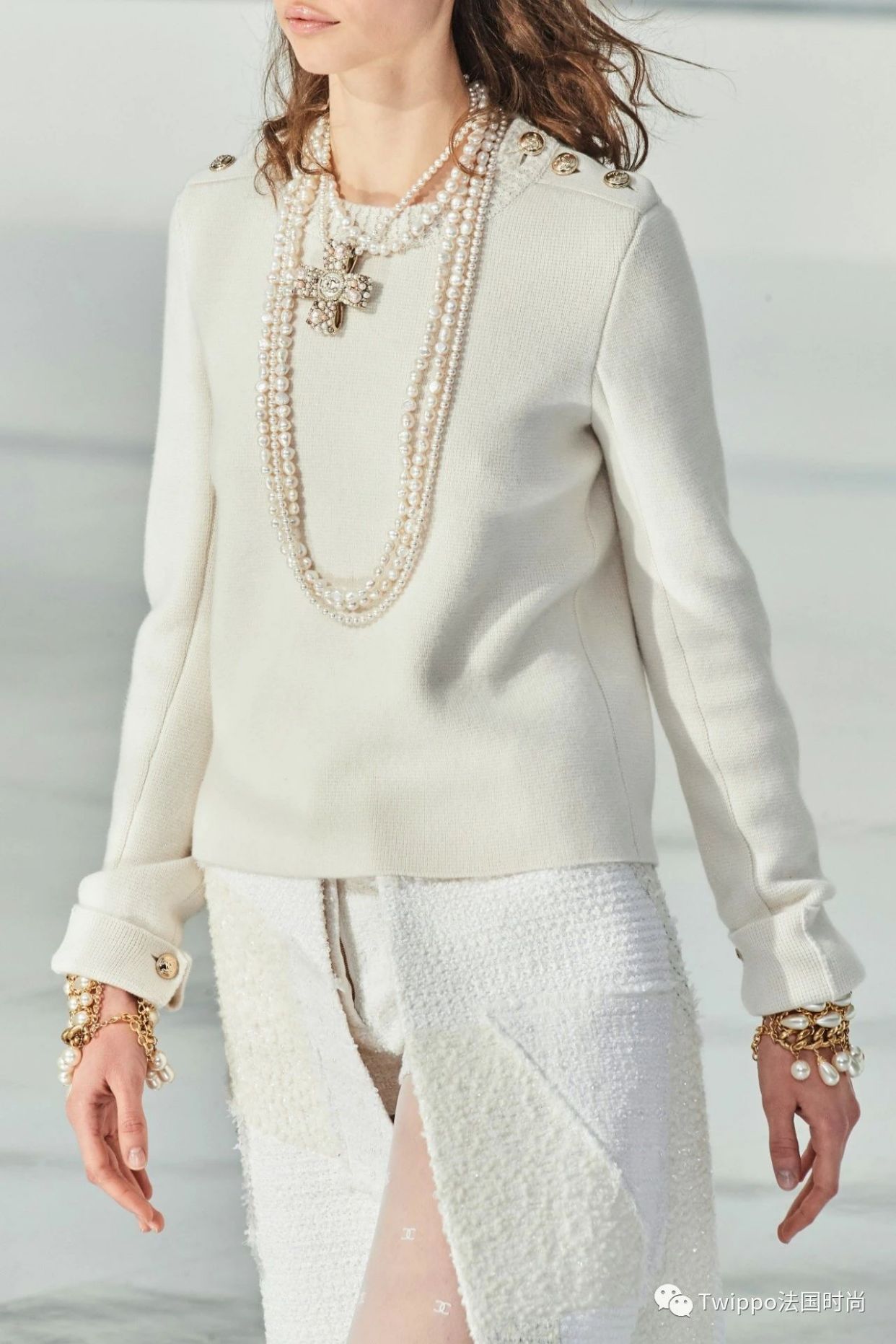 2020秋冬巴黎时装周givenchy秀场 (jacquemus 2020巴黎时装周秀场)