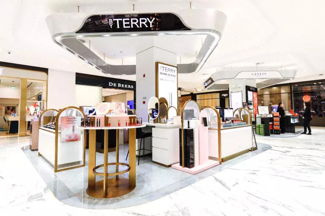 可以提升妆容质感的化妆品,提升妆感化妆产品