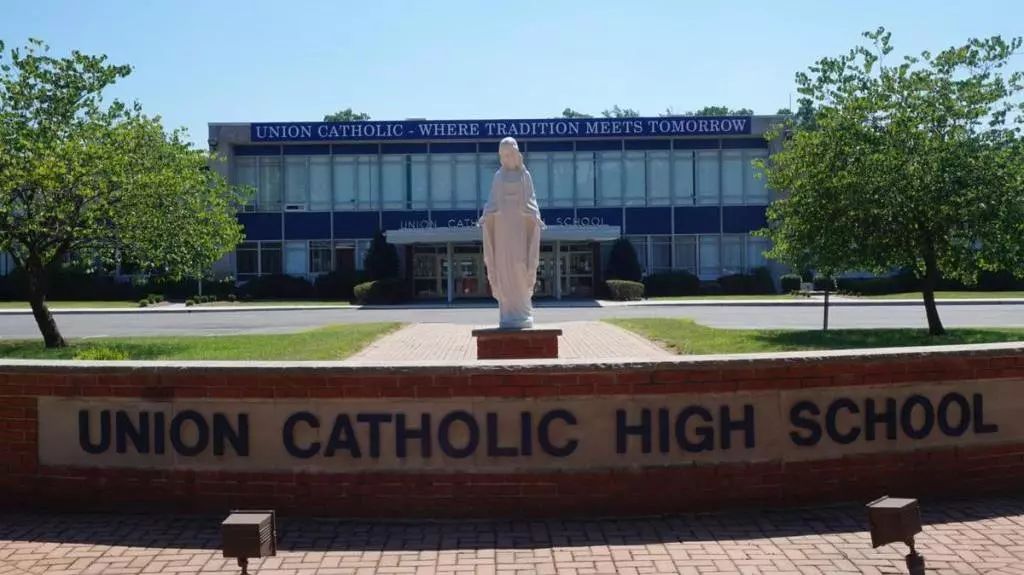 这些学校“都挺好”,新绿洲硅谷优质学校,录取迅速,住家优质!