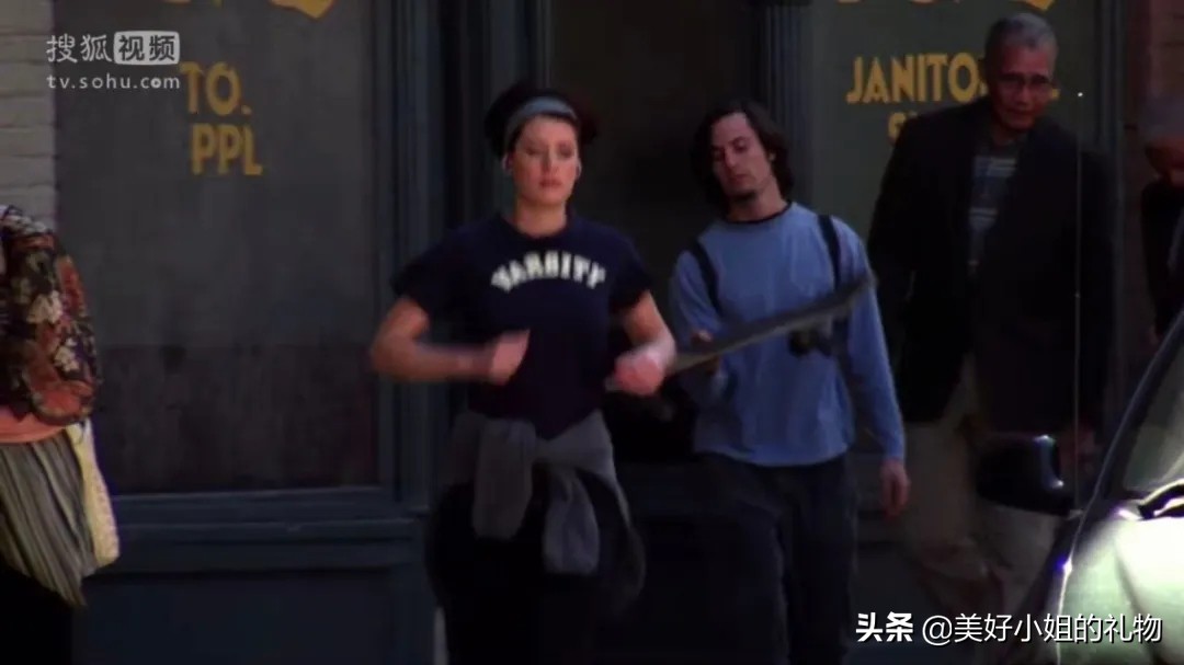 送给暗恋的女生生日礼物,找到了心仪的礼物